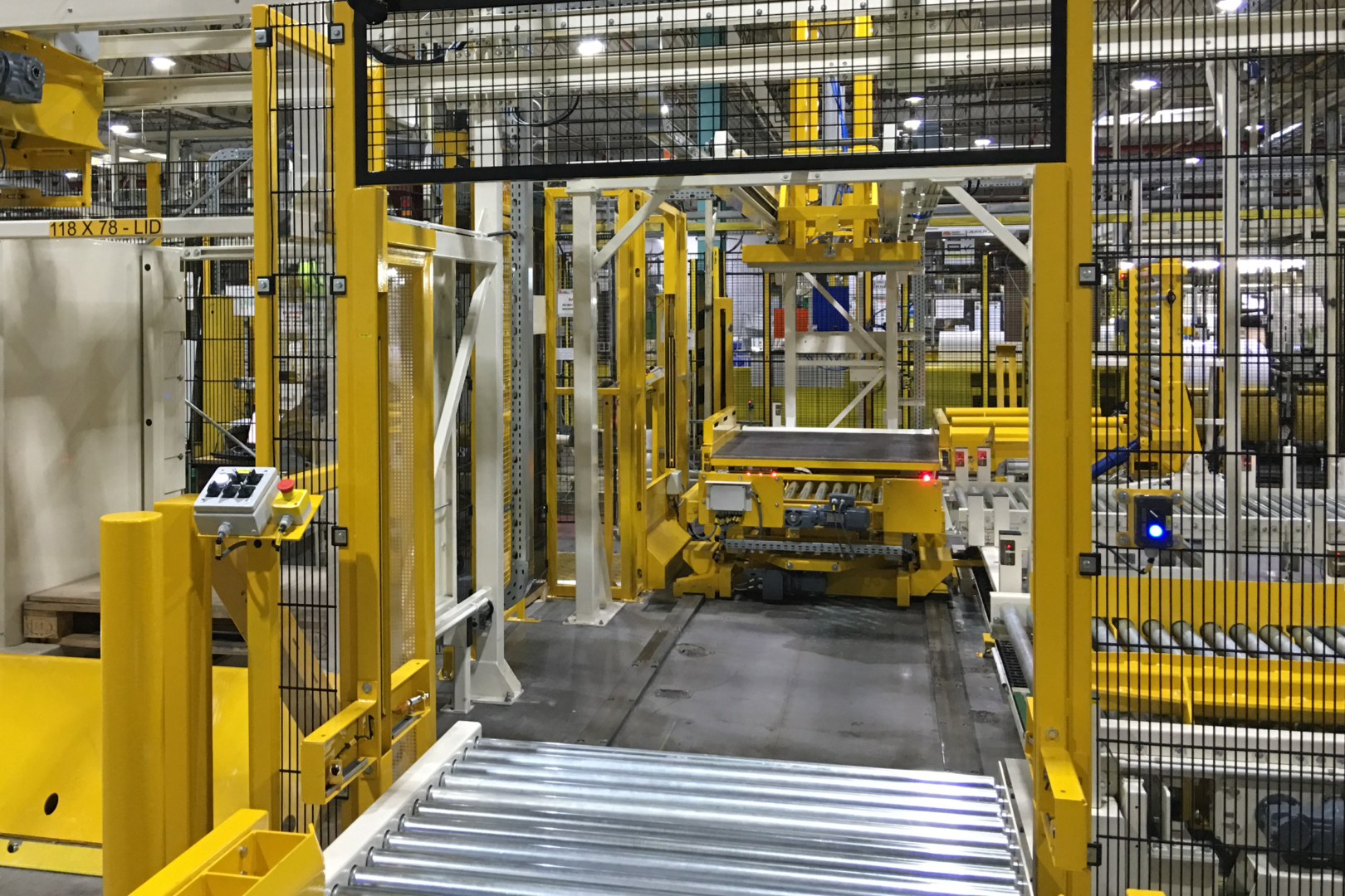 Automatic packaging and palletizing system